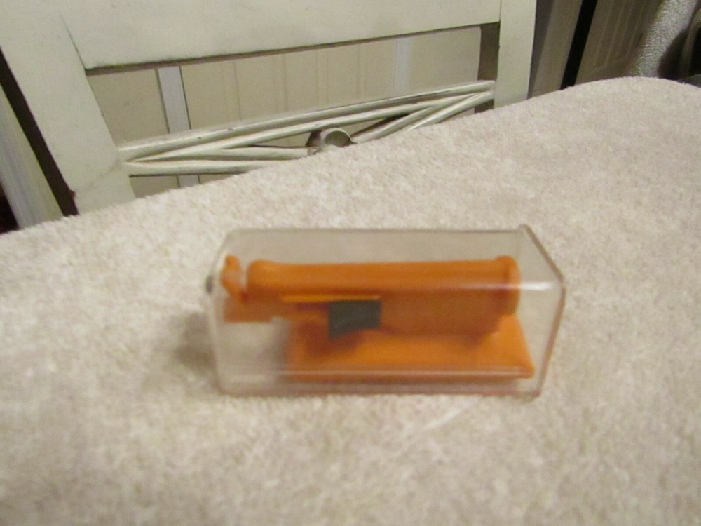 Vintage Automatic Needle Threader Ditta Martinelli Made in Italy