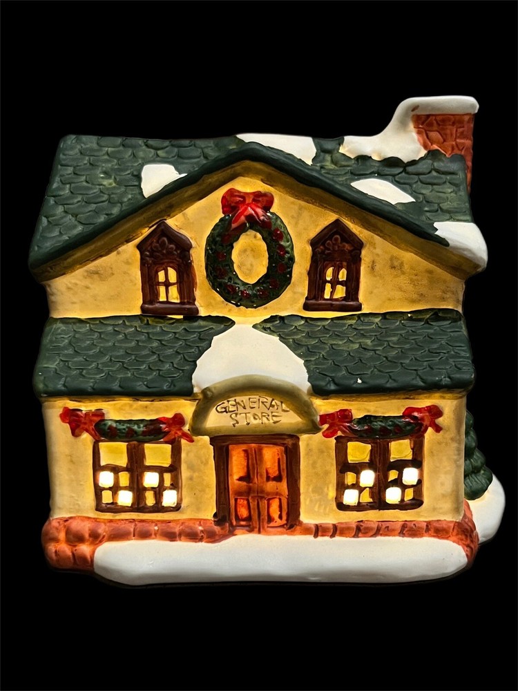 Christmas Ceramic Electric Lighted General Store Windsor Village Original Box