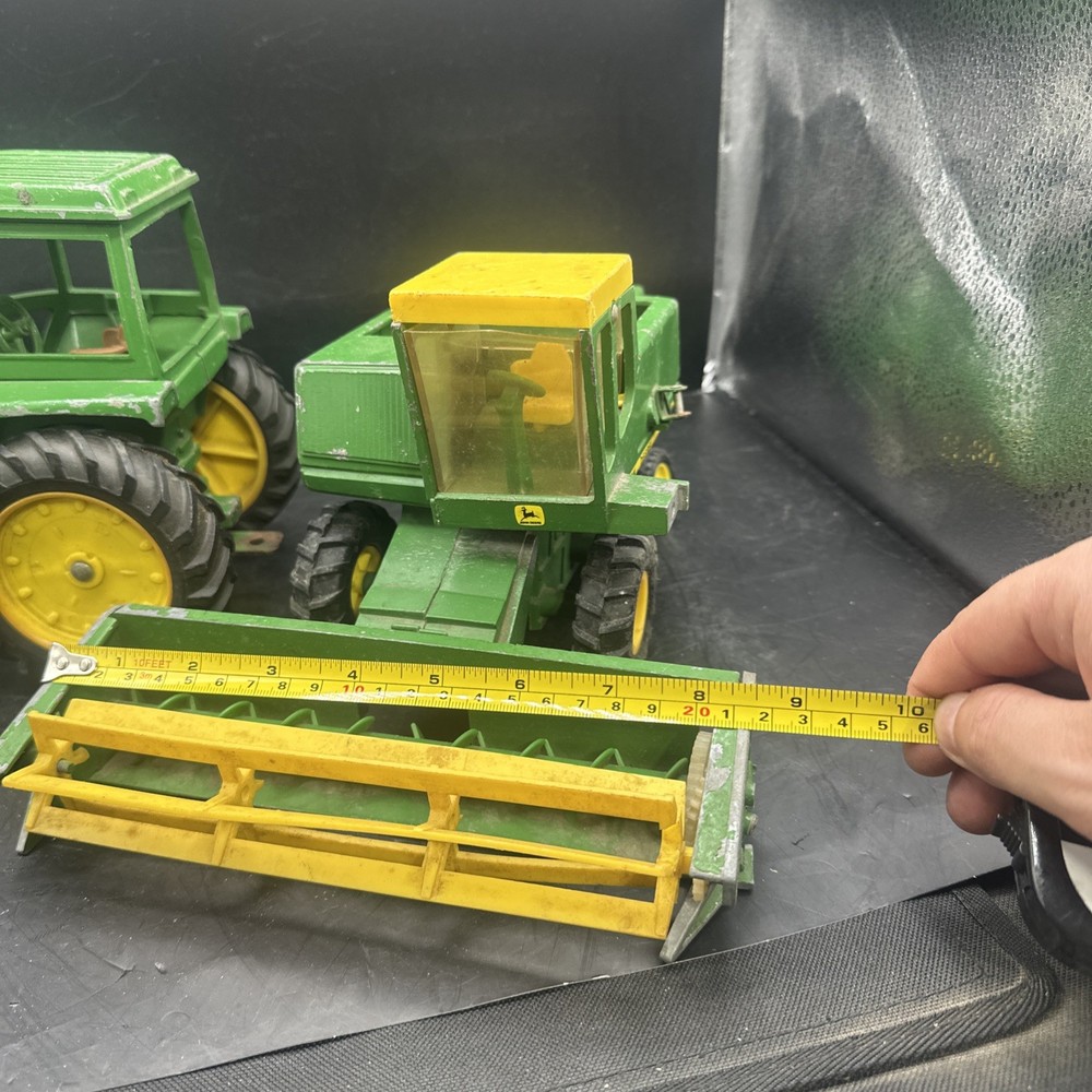 Vintage original John Deere, combine harvester and tractor(B9)