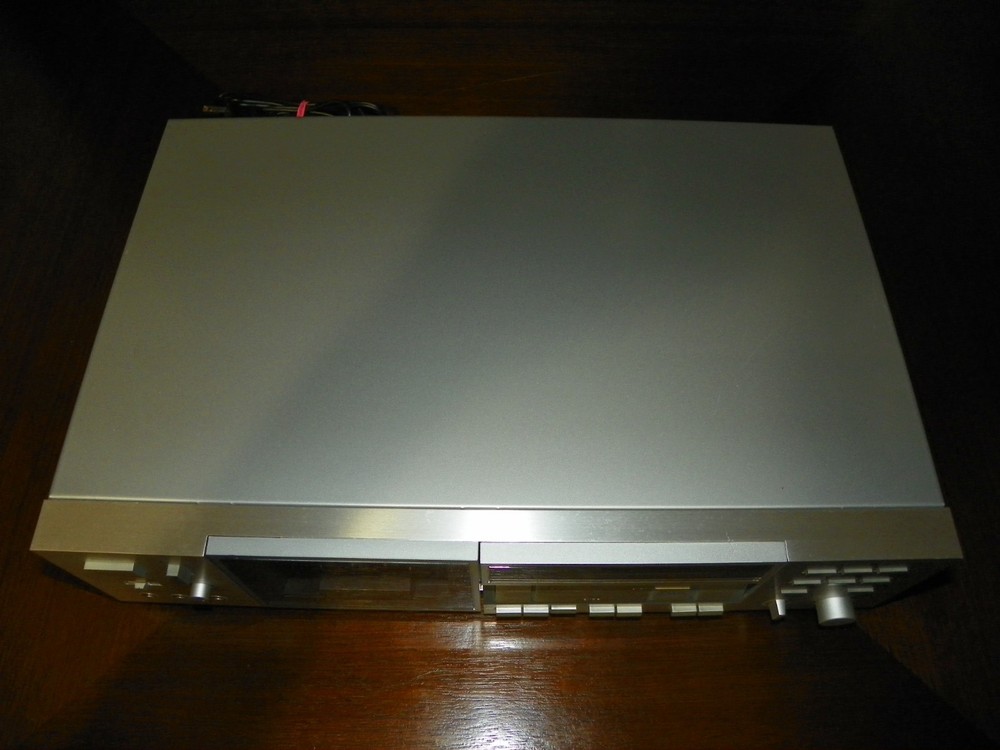 Yamaha K-700 Cassette Deck