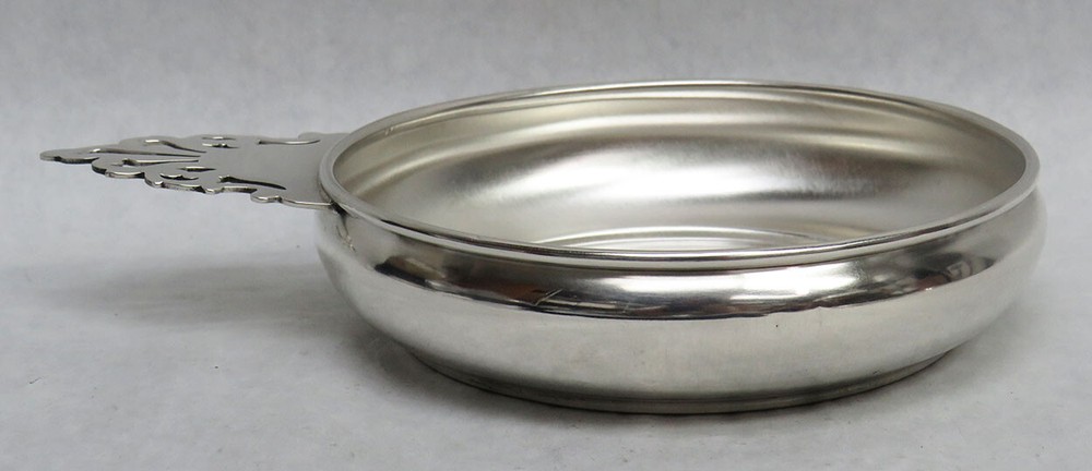 REED & BARTON STERLING SILVER CHILD POURINGER #H67