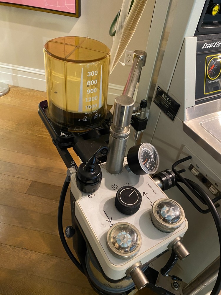 OHMEDA EXCEL 210 SE Anesthesia Machine