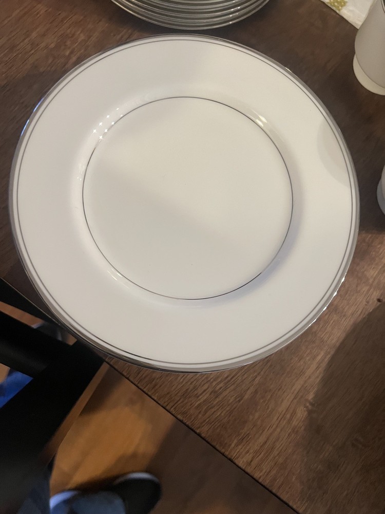 Briarcliffe Mikasa Bone China (6) -5 Piece Place Settings + Xtras EUC