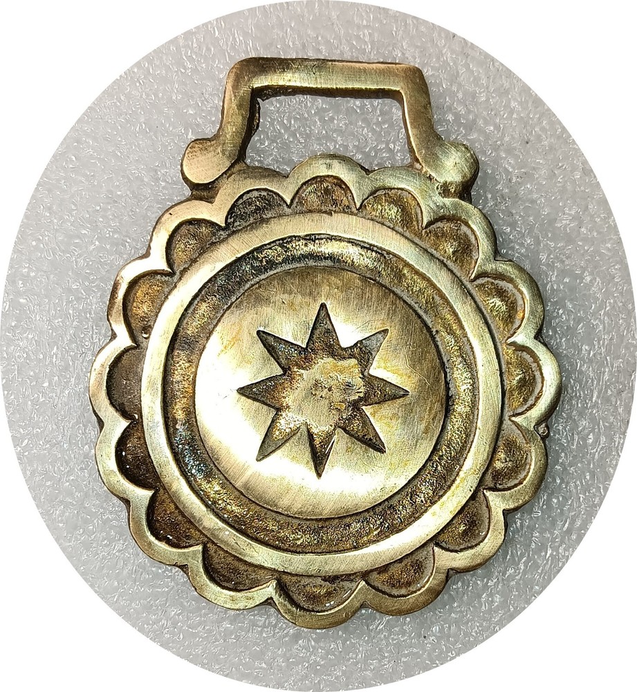 GEOMETRIC - horse brass (9106)