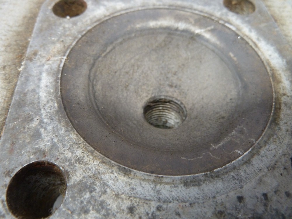 Suzuki GT380 Cylinder Head.
