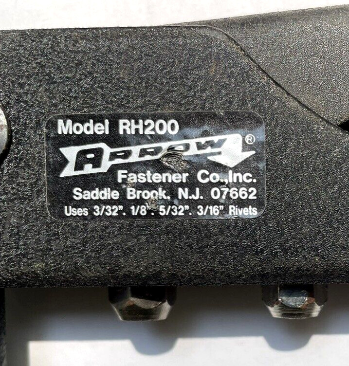 Arrow Fastner Model RH 200