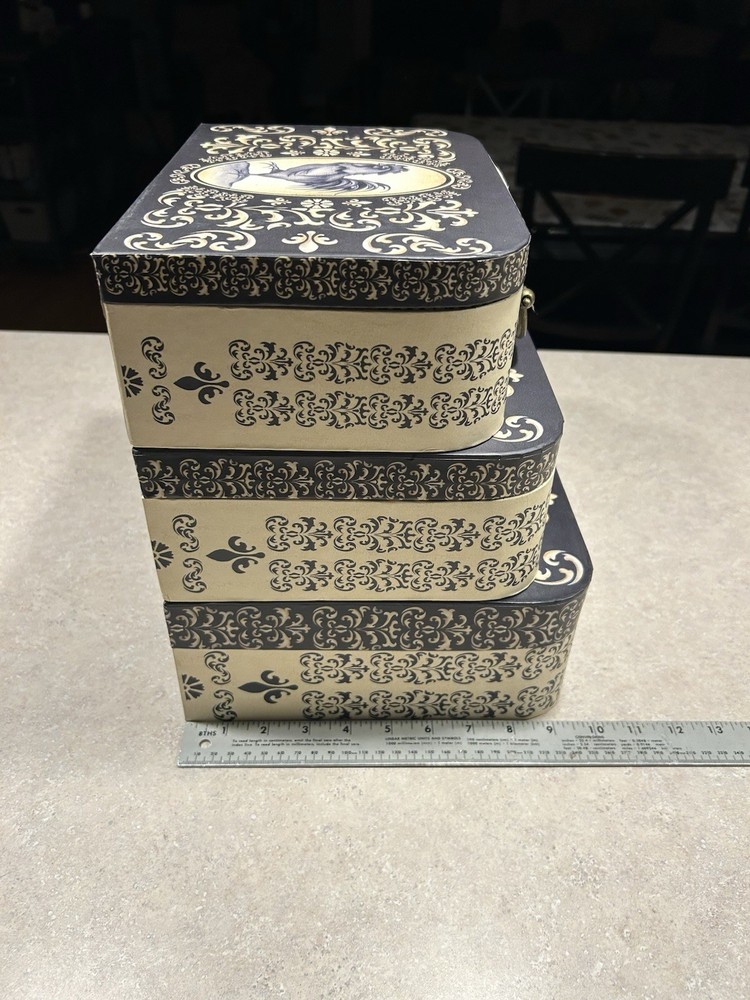 Vintage Style Nesting Stackable Decorative Cardboard Boxes 3pc