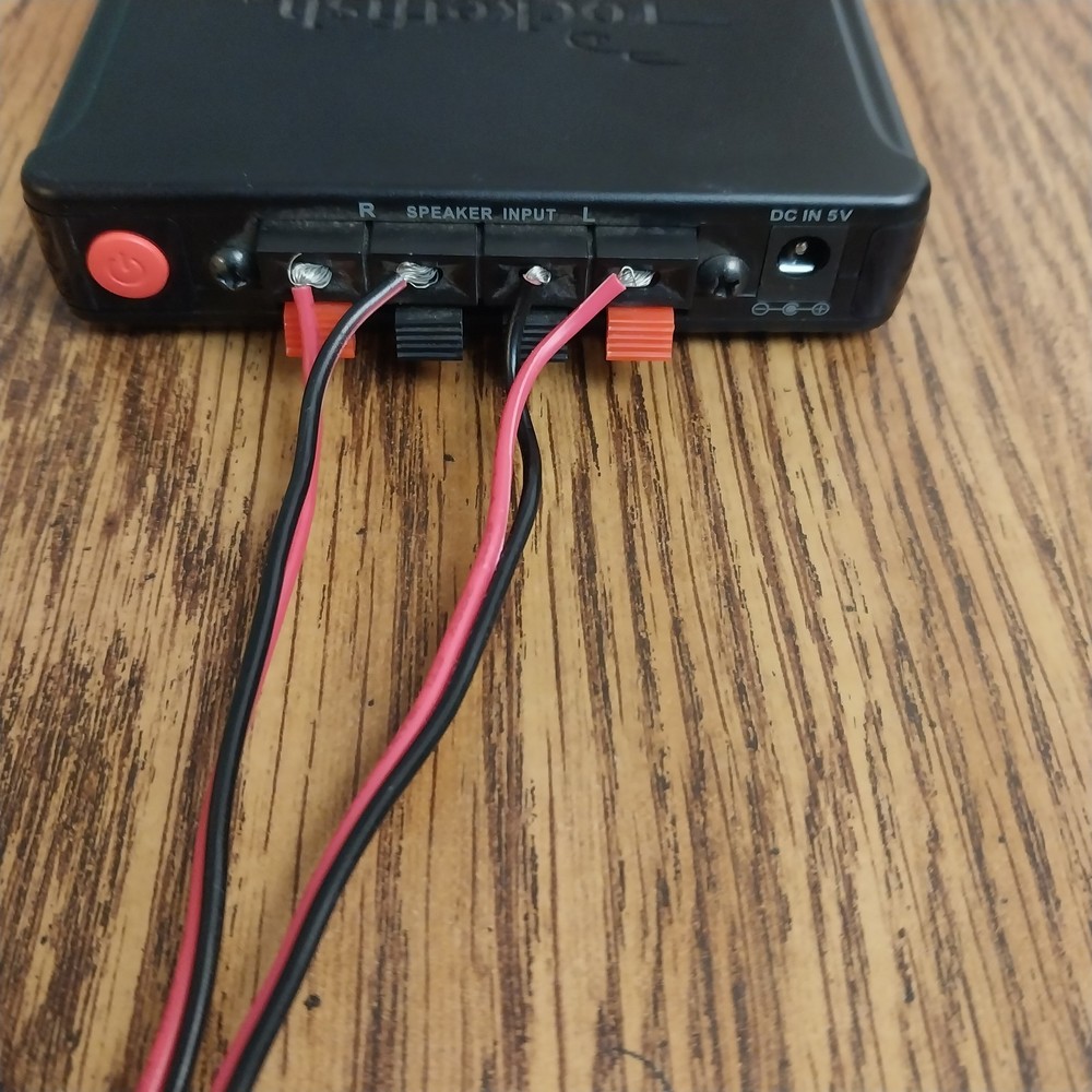 RocketFish RF-WHTIB-A Wireless Rear Speaker Kit - Receiver Only UNTESTED