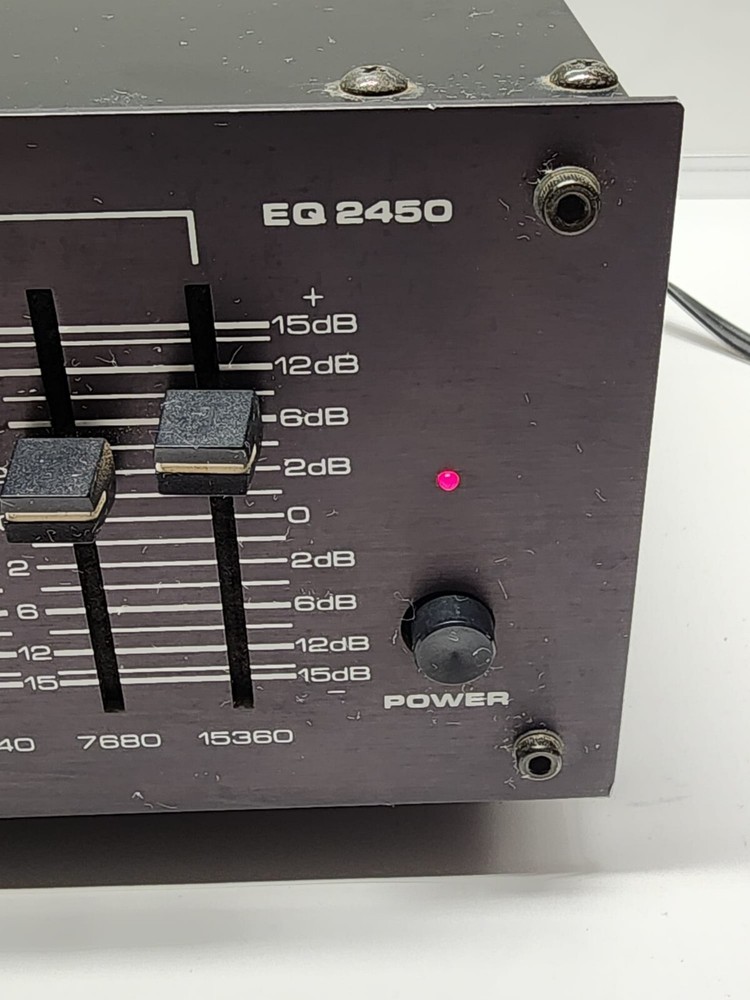NUMARK EQ 2450 Sterio Frequency Equalizer