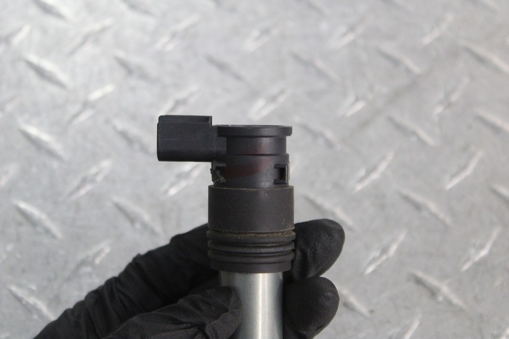 2017 KAWASAKI Z650 ER650 IGNITION COIL SPARK PLUG CAP