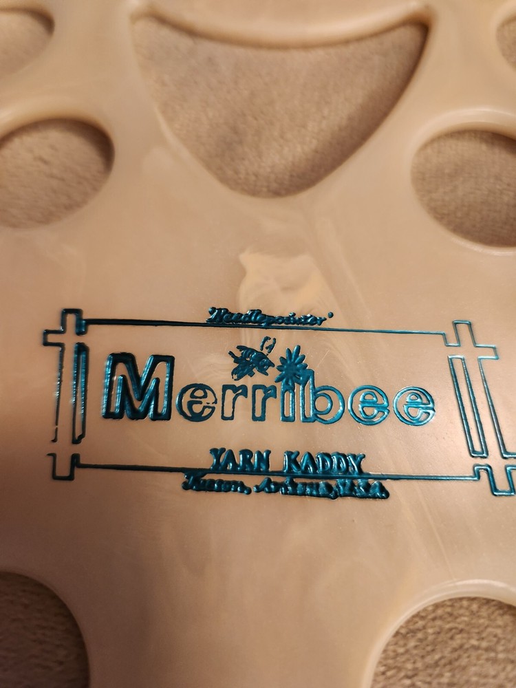 ********* Vintage Merribee Yarn Caddy ************