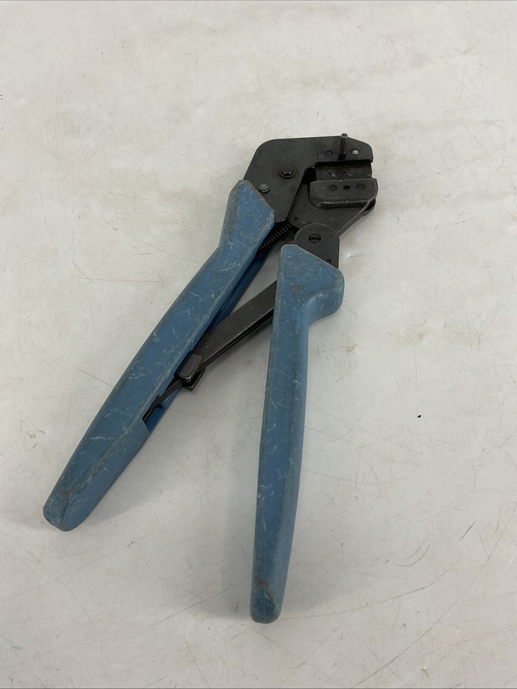 AMP Hand Crimper Tool E9841 Made in USA