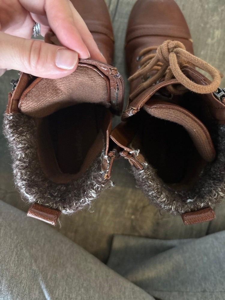 Women’s brown boots