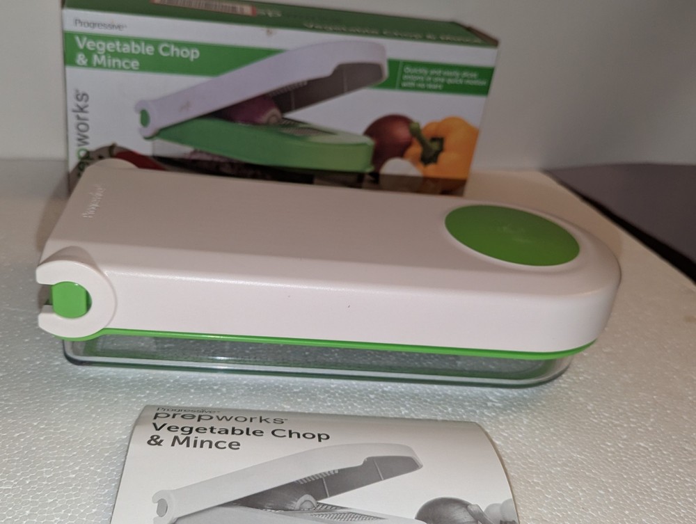 Progressive PrepWorks Vegetable Chop & Mince Manual Chopper for Quick Dicing