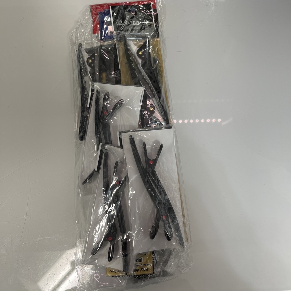 YS park Clips And Combs Pack