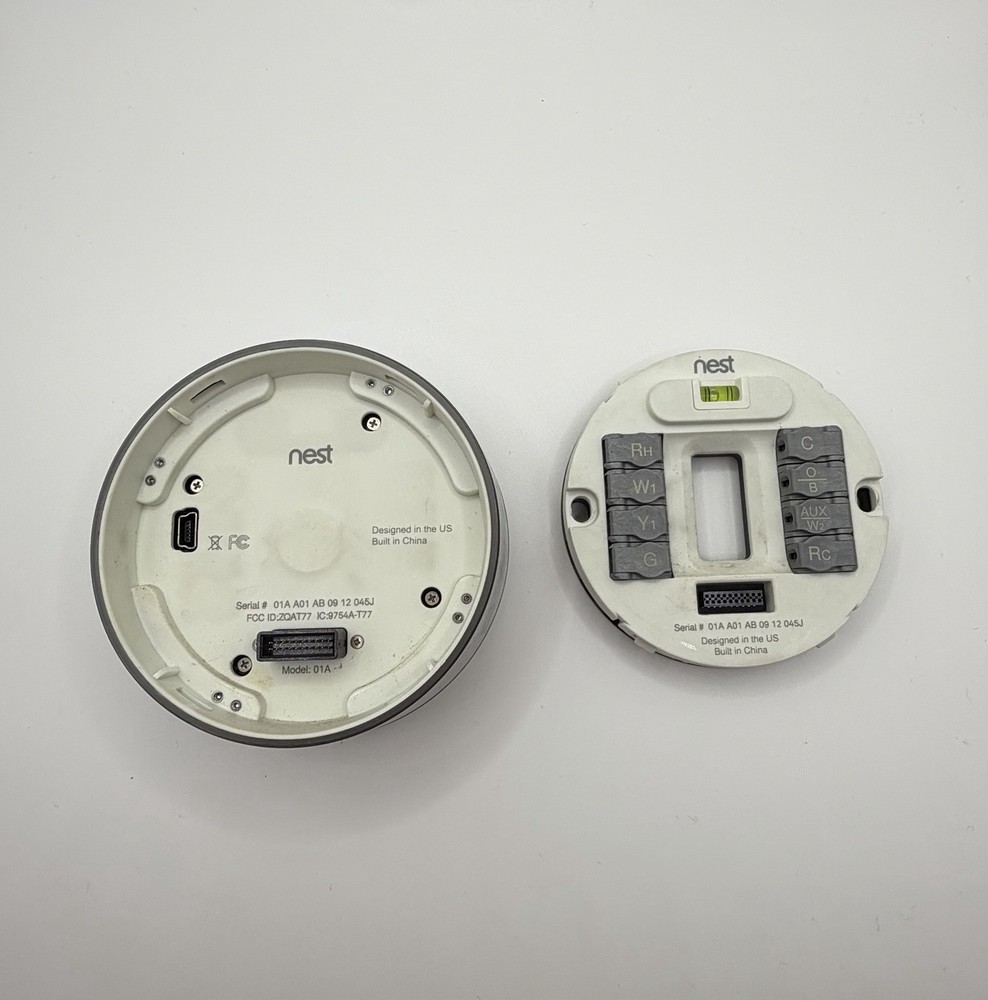 Nest Thermostat Smart Programmable Round Digital Dial Black/Silver Old Gen