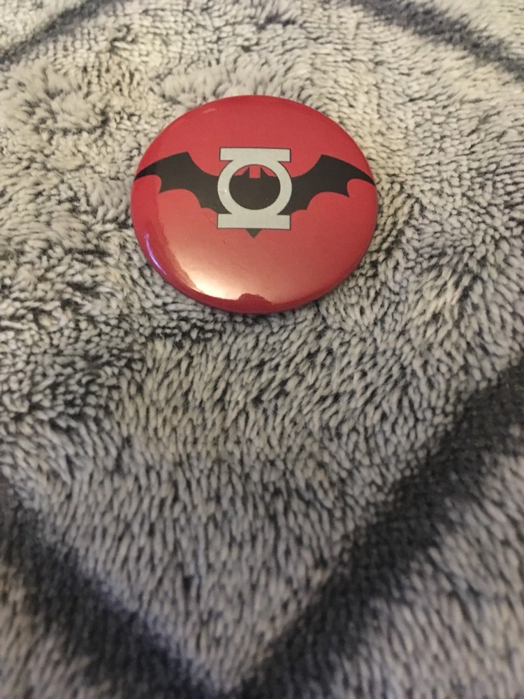 DC COMICS “BATMAN: METAL” Pins