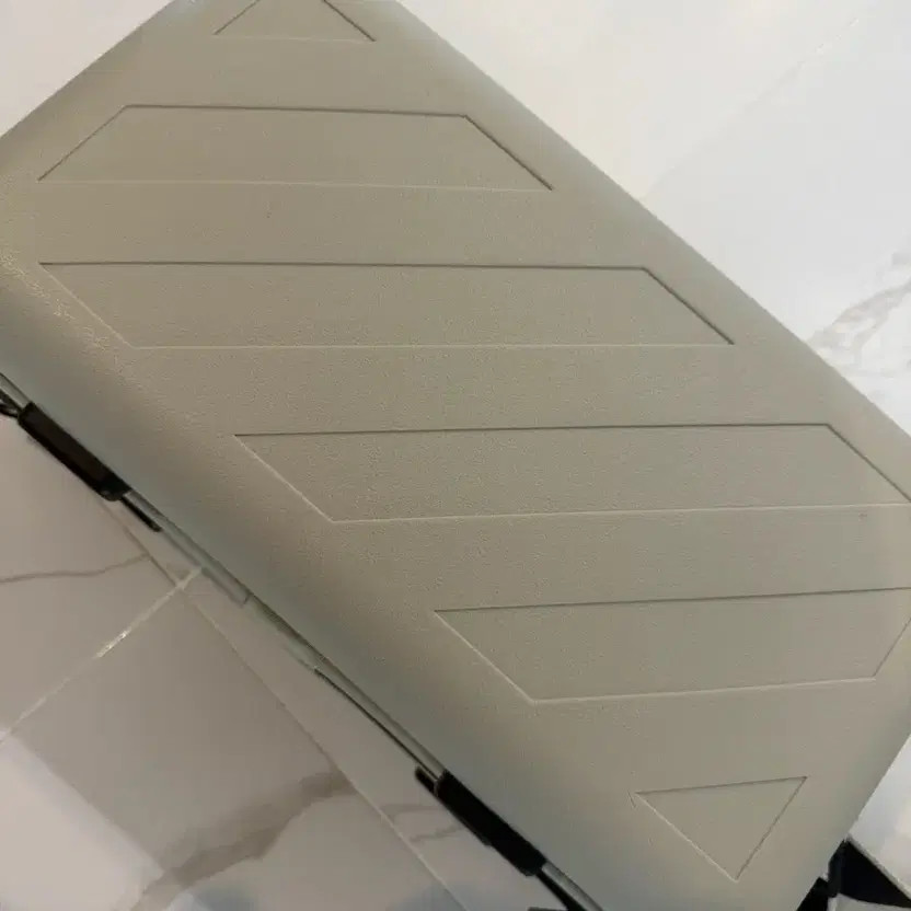 Off-White x Amorepacific Collaboration Protection Box