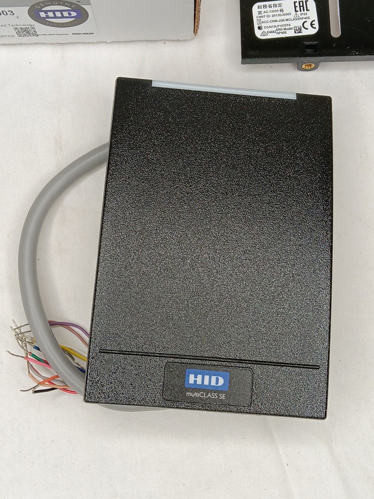 HID RP40 multiCLASS SE Wall Switch Reader 920PMNNEKMA003 – New in Box