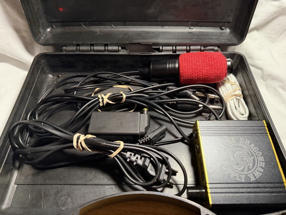 Tattoo Gun/ Essentials Kit