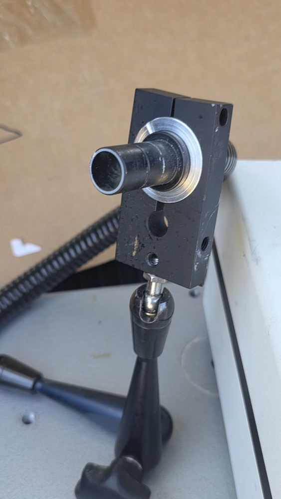 Fiber Optic Illuminator 8300-12