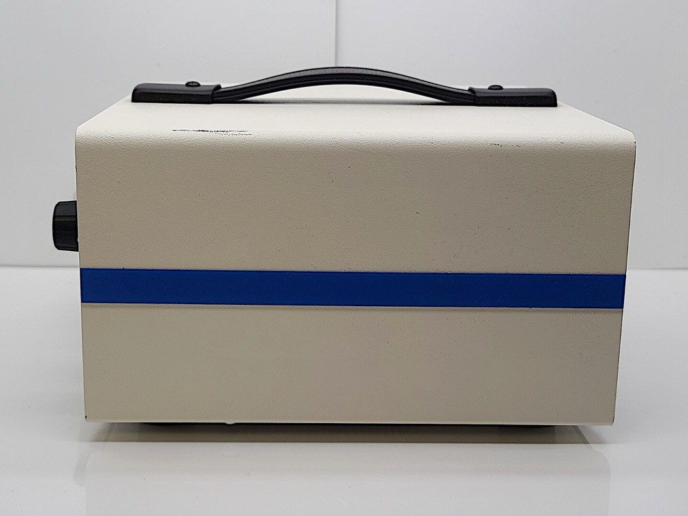 SCHOTT DCR III Light Source