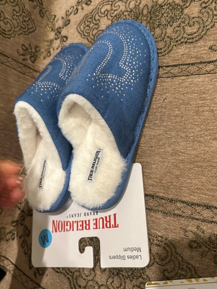 True Religion Slipper