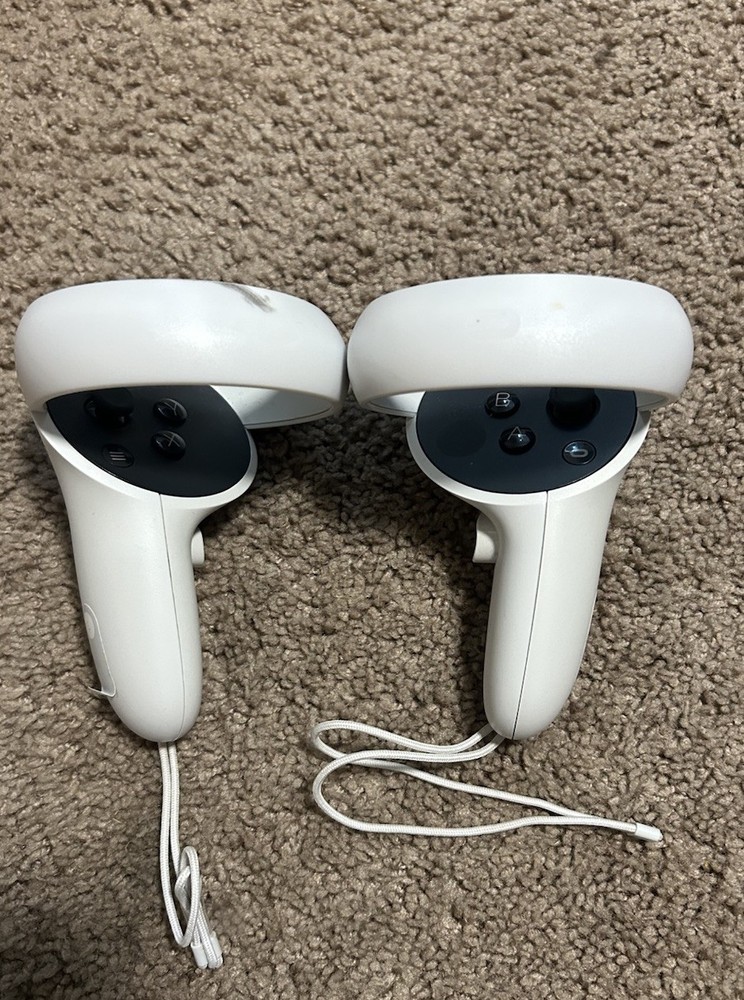 Oculus Quest 2 Virtual Reality Headset