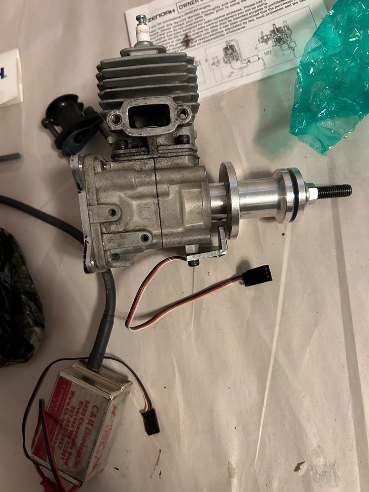 Lightly used g20ei Zenoah airplane engine