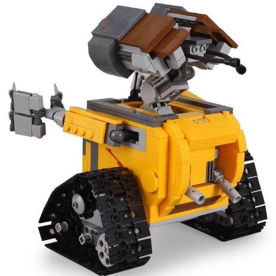 Wall-E Robot Building Blocks Set Toy 687pcs (NOT LEGO)