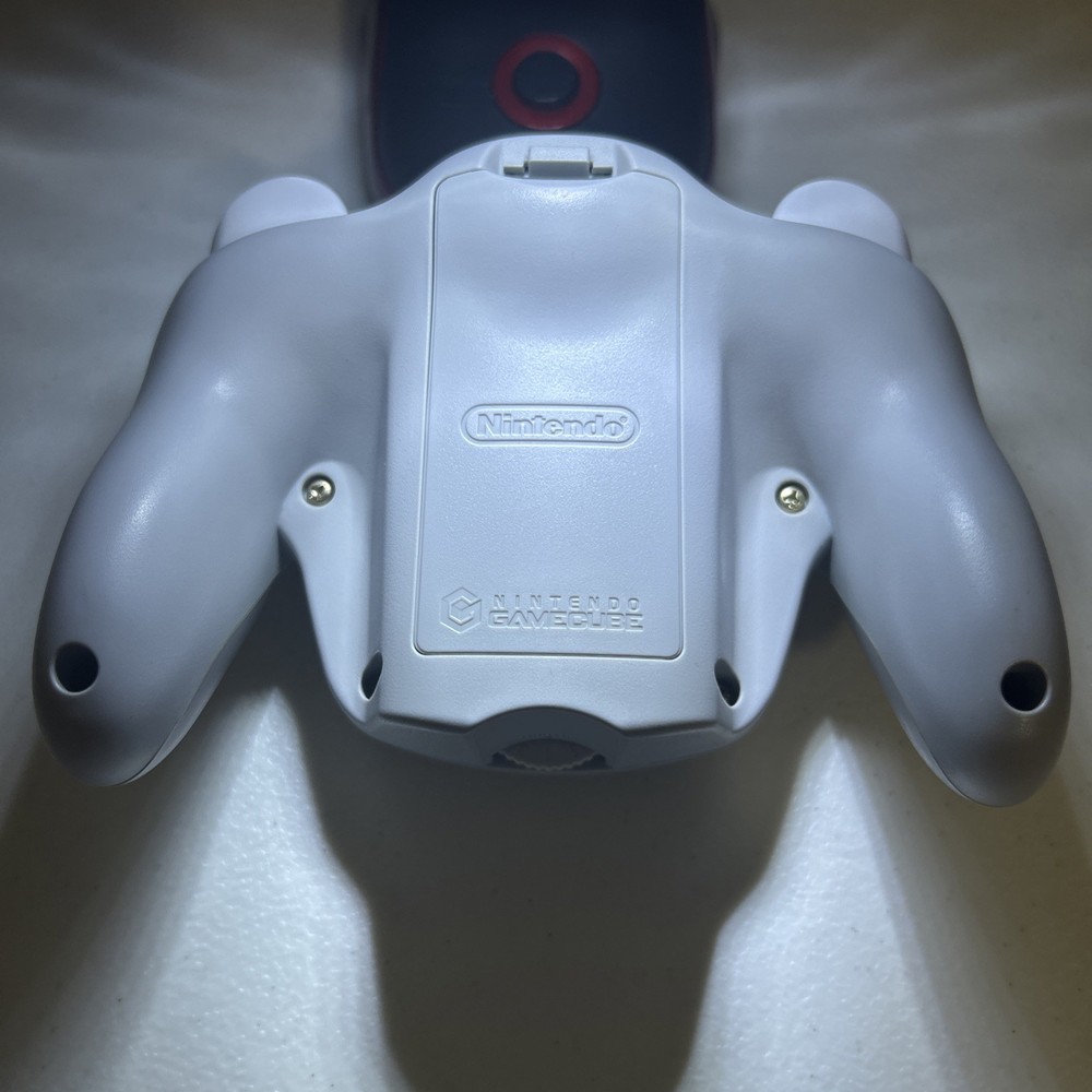 Nintendo WaveBird Wireless Controller Gray with Receiver for GameCube