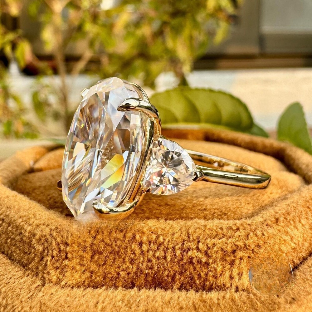 RARE 7.30 Ct Certified Oval Shape White Diamond Solitaire Ring- FREE Studs