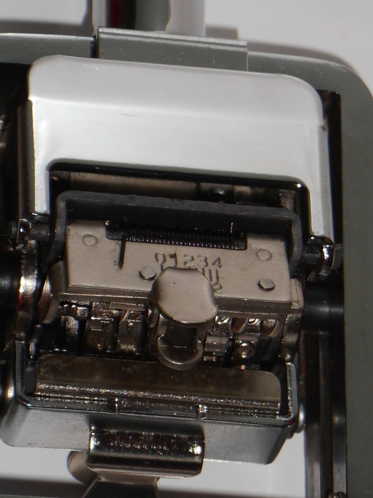 Automatic Numbering Stamp Machine