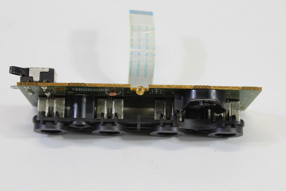 Nintendo OEM Gamecube Controller Port Assembly & New Battery & Battery Holder