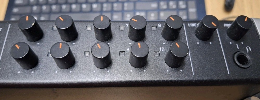 (1) Replacement KNOB FOR Tascam US Channel USB Audio Interface