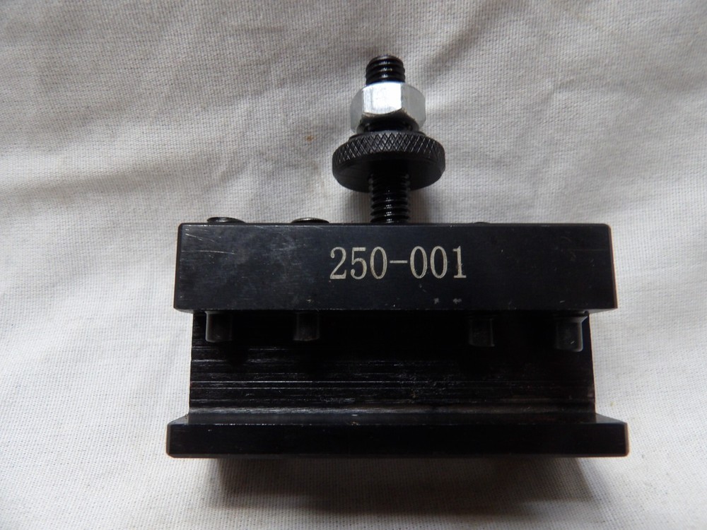 Quick Change for Post Holder 250-001