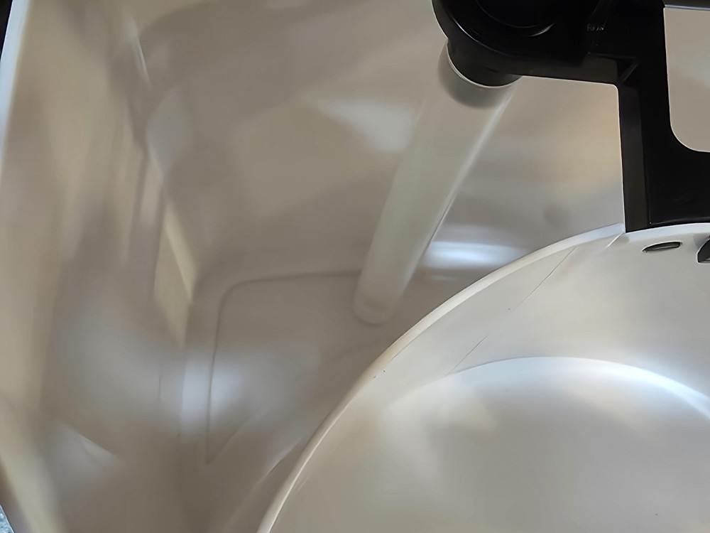 BLACK+DECKER 12-Cup Programmable Coffee Maker White CM1060 Base Unit ONLY