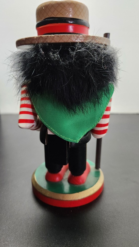 2000 International Italian Nutcracker