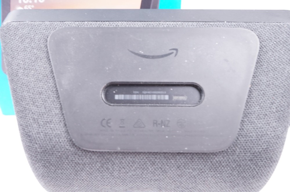 ALEXA ECHO SHOW 8 HD SMART DISPLAY 1st Gen