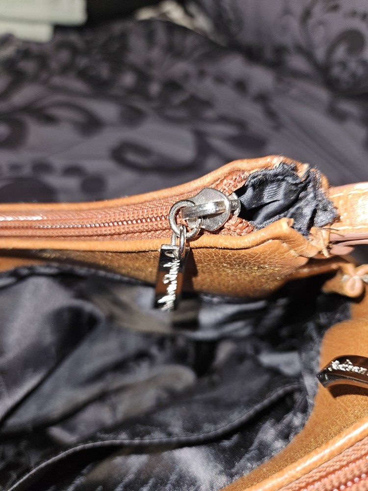 Madison Studio Retro Shoulder Bag Cognac Auth Leather Dual Pockets~ 3 Sections