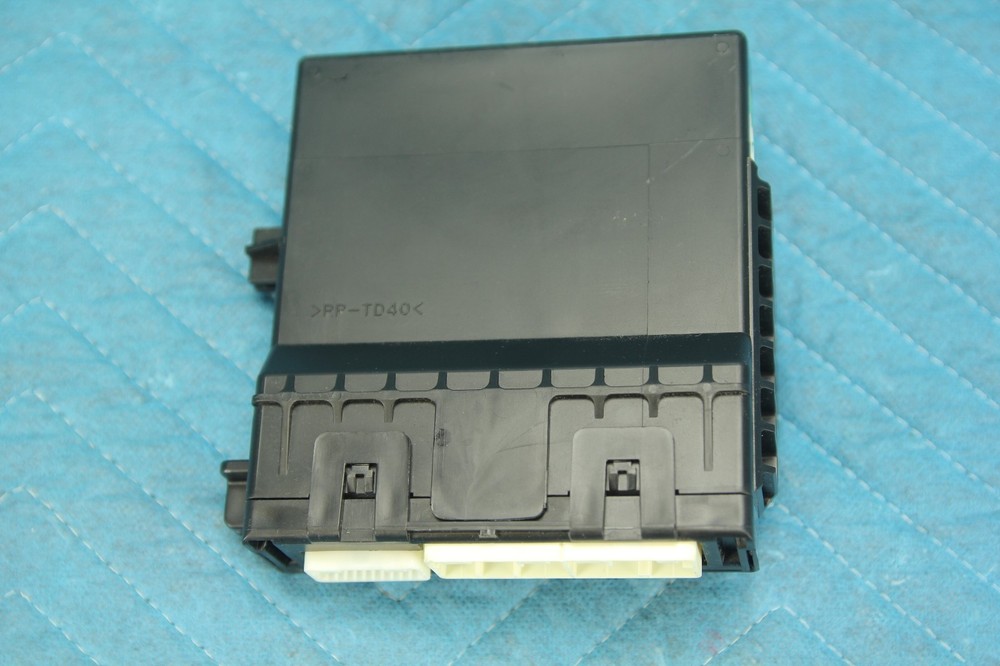 Lexus LS460 Front AC Amplifier 88650-50B71 2010 2011 2012 OEM