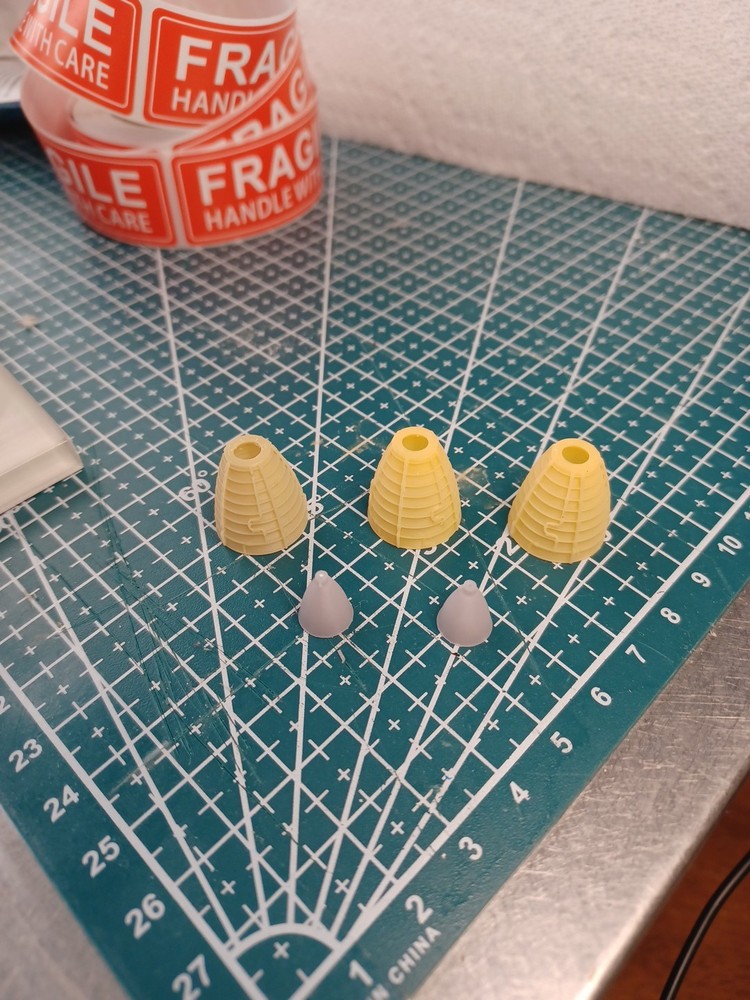 1/144 Scale RS 25 Main Engines And A Updated Service Module Engine For ARTEMIS