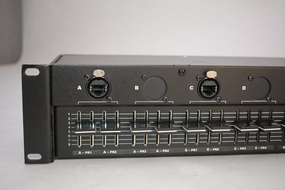 ETS SDS899 8 Port Audio Matrix Switch Excellent