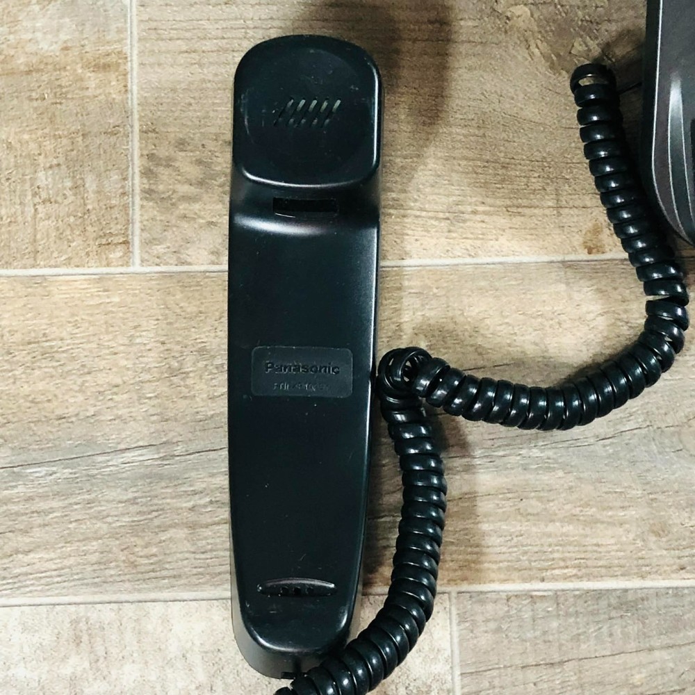 Panasonic KX-TGF380 Link2Cell Bluetooth Corded Phone System Base No Cable