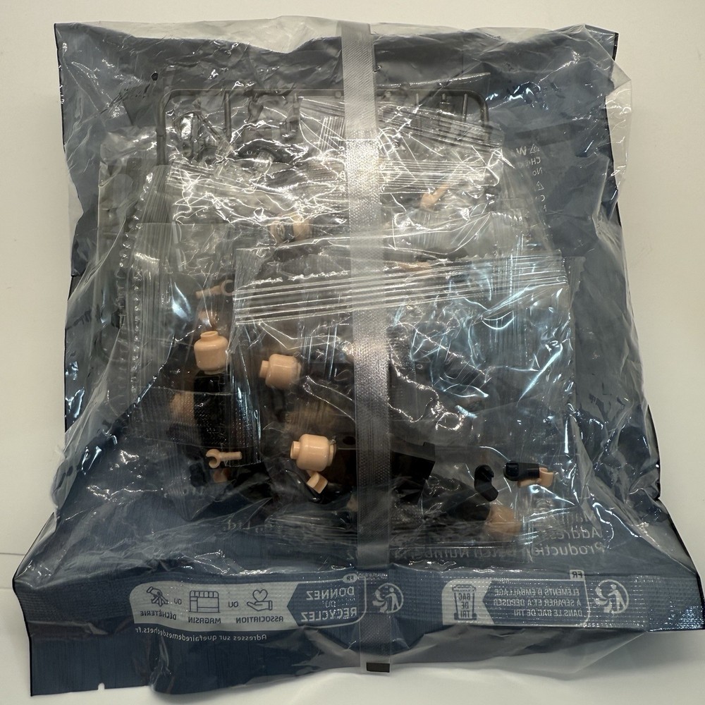 IdeaMoc Building Blocks Complete Open Pack, 10 Characters, Weapons & Accessories