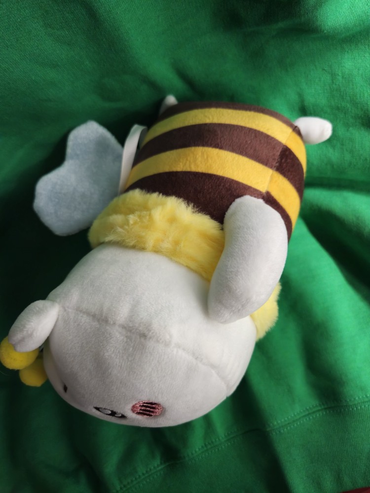 Plush – Adorable Bee Costume
