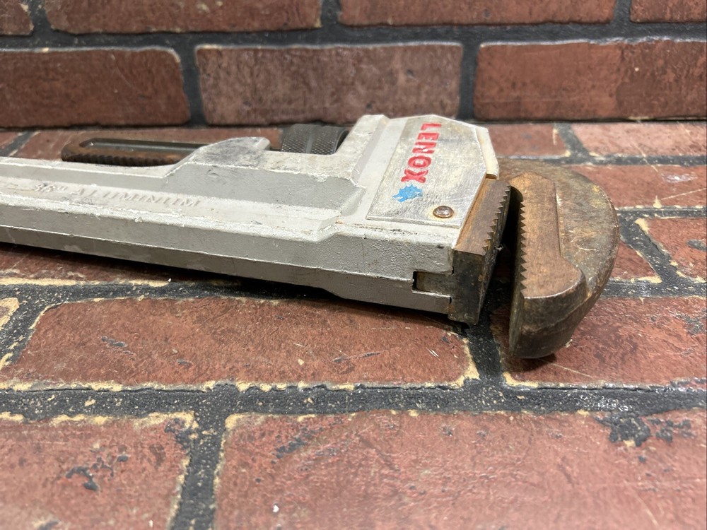 Lenox Tools 36" Aluminum Pipe Wrench