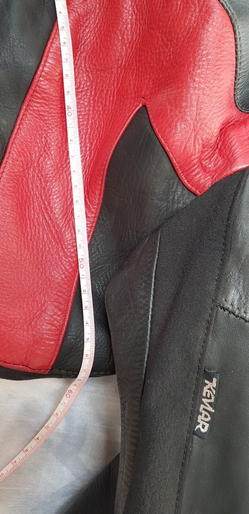 Frank Thomas motorcycle leather jacket. UK 42/ EU 52.