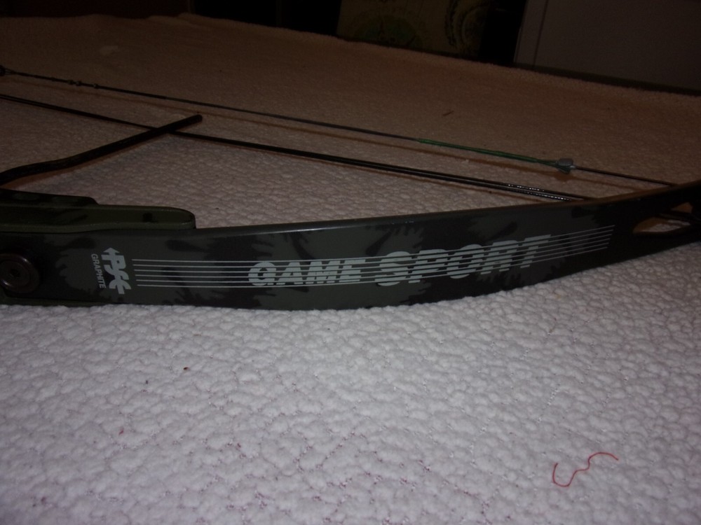 PSE Pulsar Game Sport Compound Bow