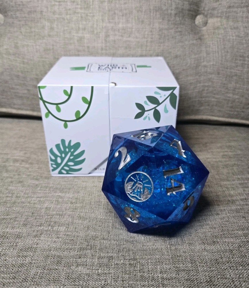 Wild Earth Dice Chunk D20 85mm, Liquid Core, New